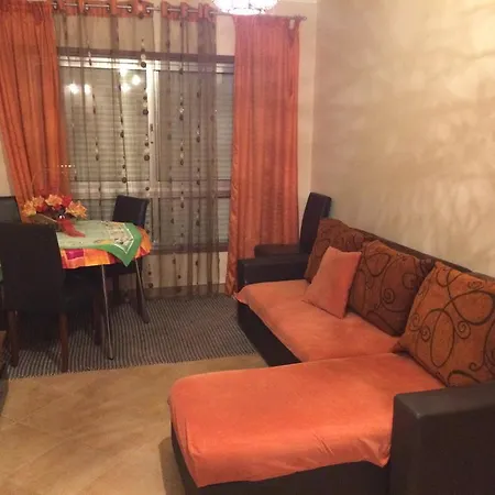 Apartamento Agro 175 *